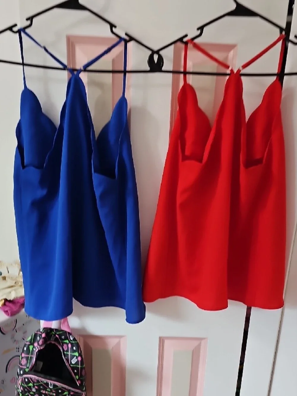 Pink Lily-Blue and Red Scalloped V-Neck Spaghetti Strap Cami Top- Size M